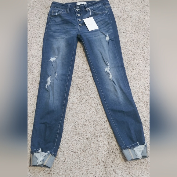 Holding You So Tight Womens distressed button fly cuff jeans NWT size 11/29 - Picture 4 of 12